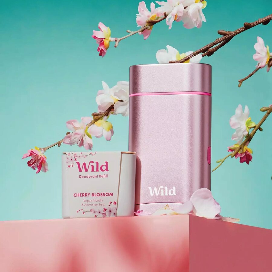 Wild deo starterpakke cherry blossom etui + refill 40 g