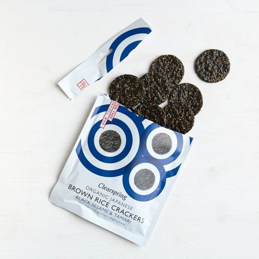 Clearspring brown rice crackers black sesam & tamari 40 g